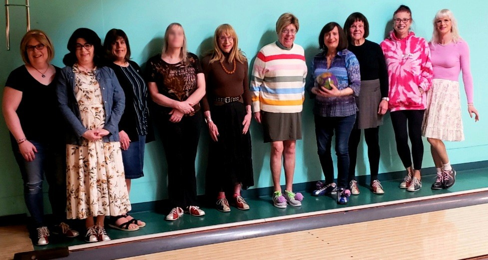 Group photo @ bowling (1 member blurred)